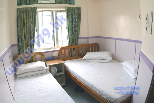 Budget Hostel Anita guest house provide cheap room accommodation in Mongkok budget room 