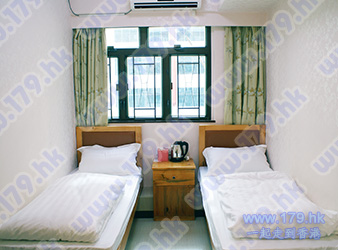 backpacker Inn guest house room booking cheap accommodation Mongkok area