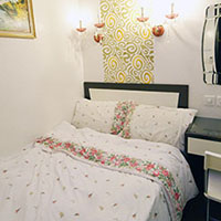 Dragon Inn Double Bed Rm:Comfort HK$290, Deluxe HK$325, Large Deluxe HK$370, Super Deluxe HK$370