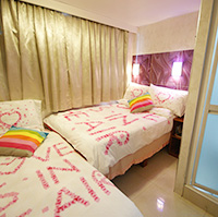 HK Sky House Deluxe Triple Room (3-4 people) $550 Up