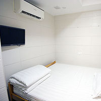 Standard Double Bed Room:HK$400
