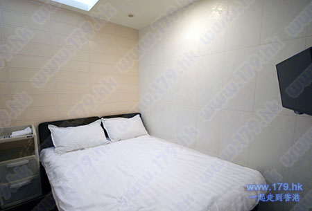 Sincere House Guest House Shan Lam Hotel with cheap motel room rental monthly rental in Mongkok Kowloon Hong Kong