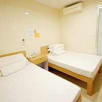 Deluxe Ensuite Twin Room (Triple room):HK$500